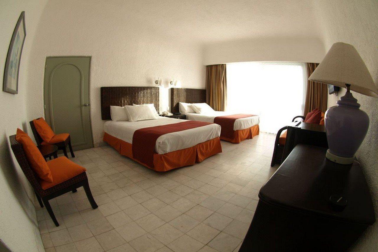 Sierra Mar All Inclusive At Tesoro Manzanillo Exterior photo