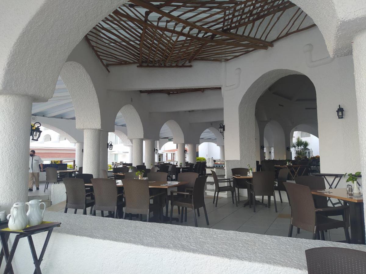 Sierra Mar All Inclusive At Tesoro Manzanillo Exterior photo