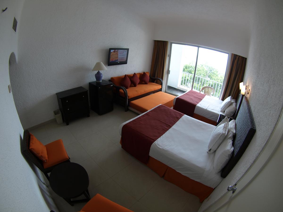 Sierra Mar All Inclusive At Tesoro Manzanillo Exterior photo